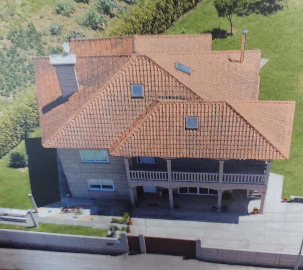 Apartament Os Cabaleiros Mos Zewnętrze zdjęcie