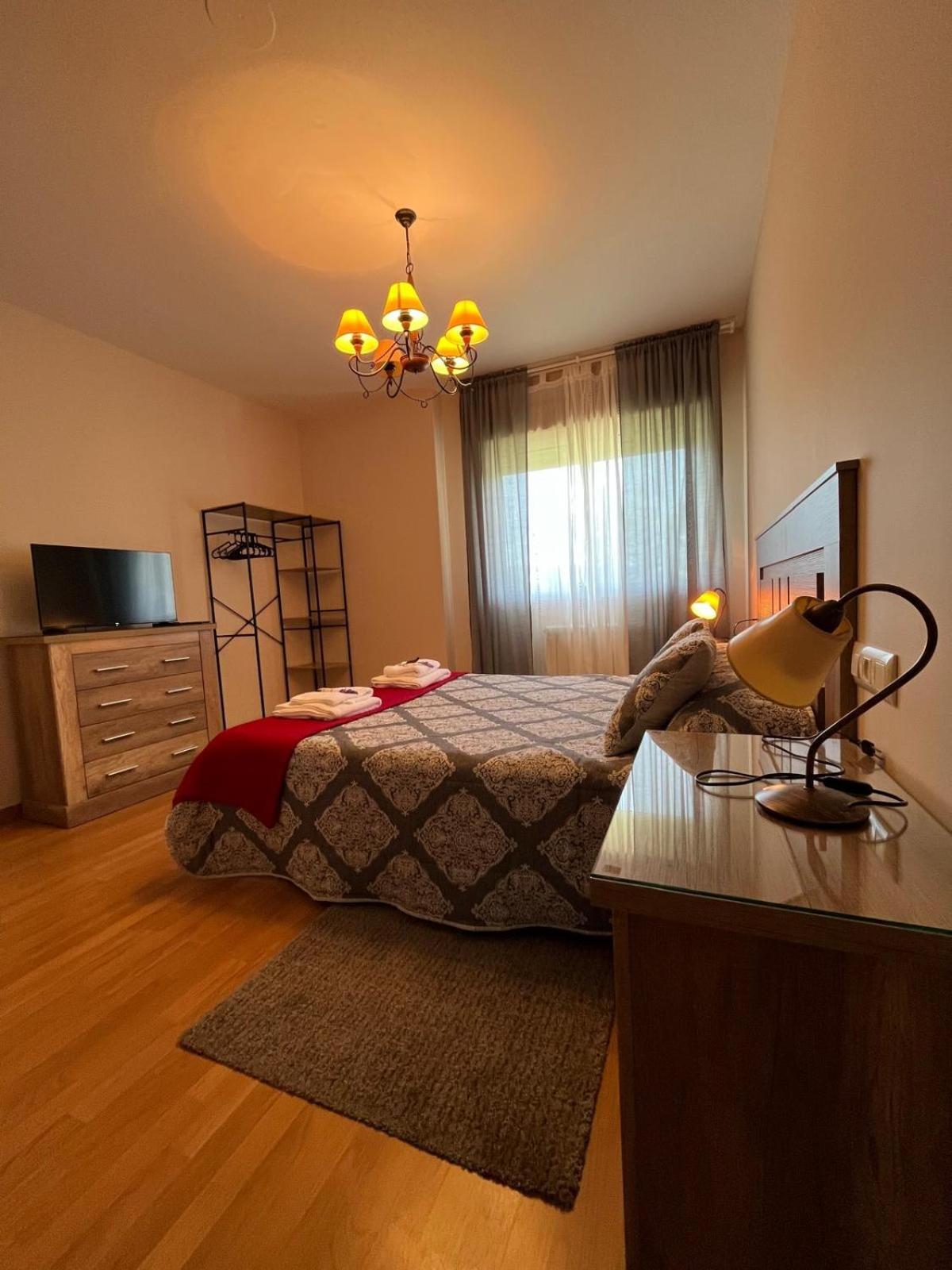 Apartament Os Cabaleiros Mos Zewnętrze zdjęcie