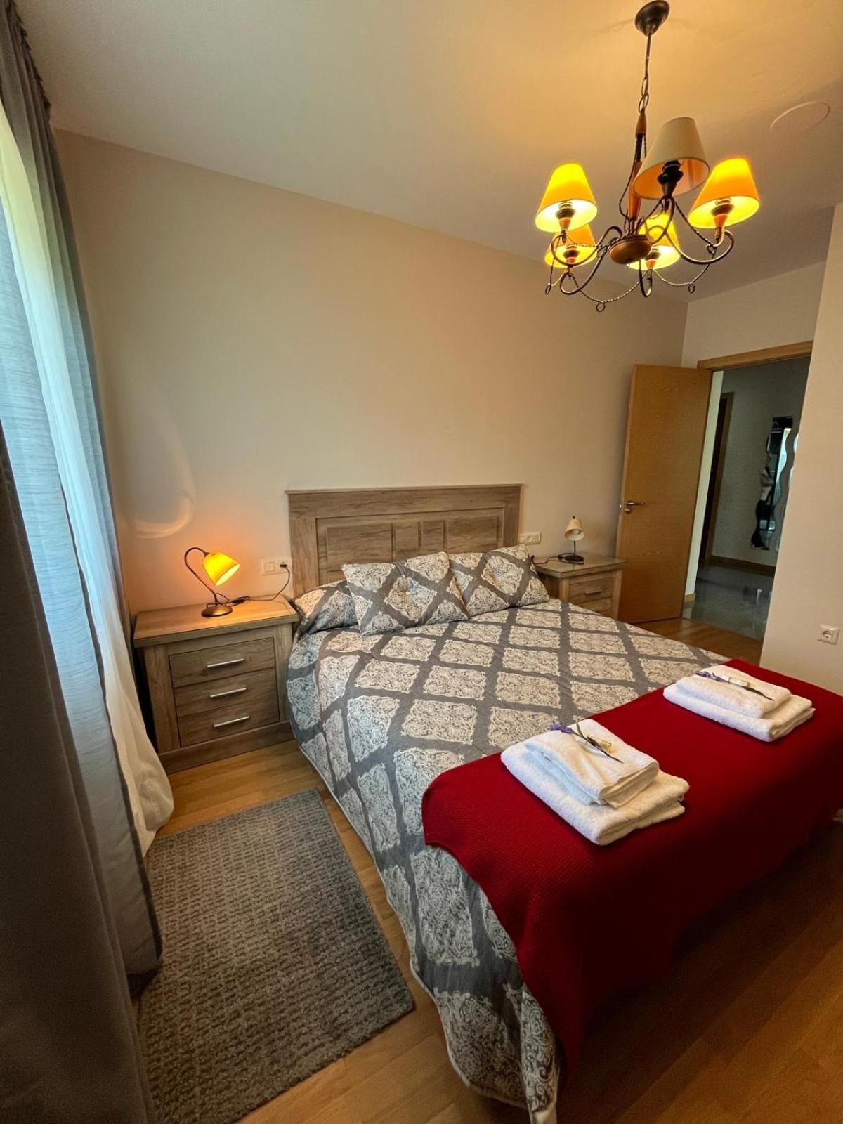 Apartament Os Cabaleiros Mos Zewnętrze zdjęcie